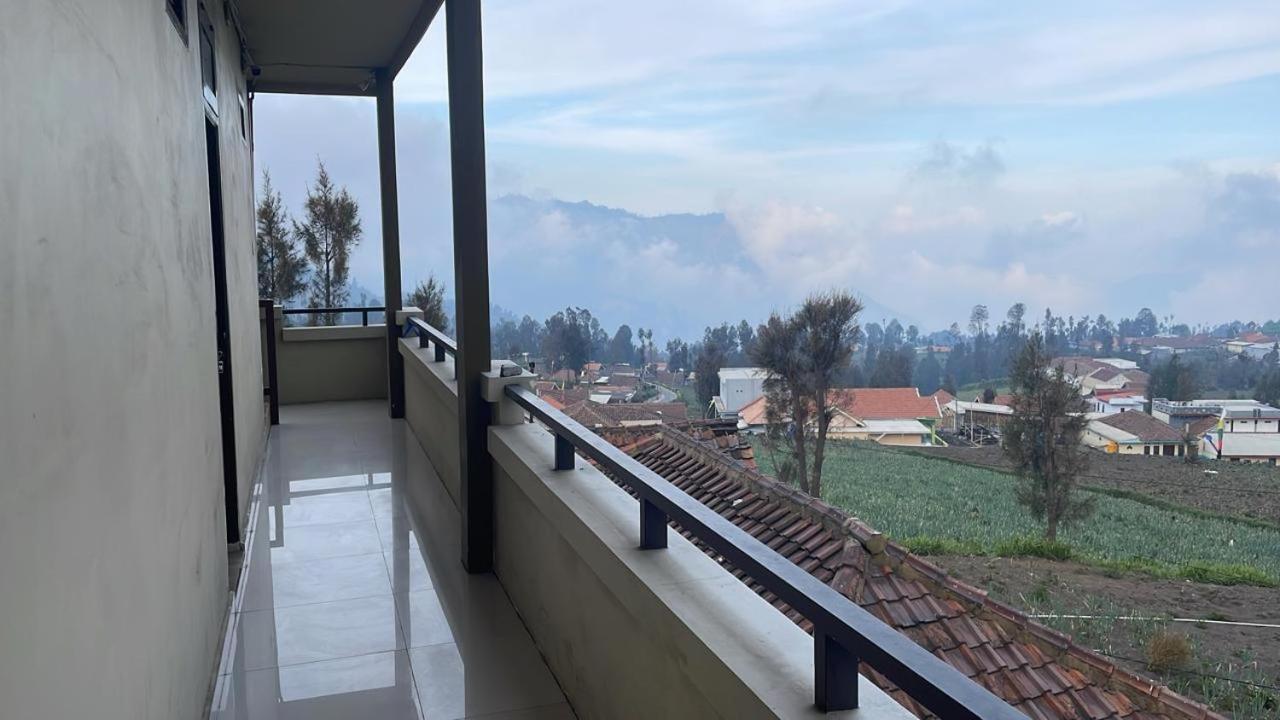 Bromo Semesta Guesthouse Probolinggo Luaran gambar